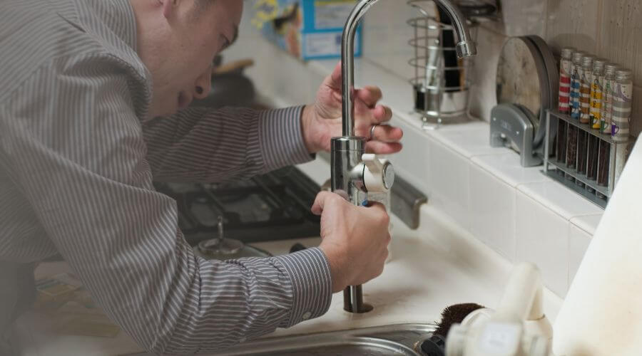 Professional sink repair in Richton, MS